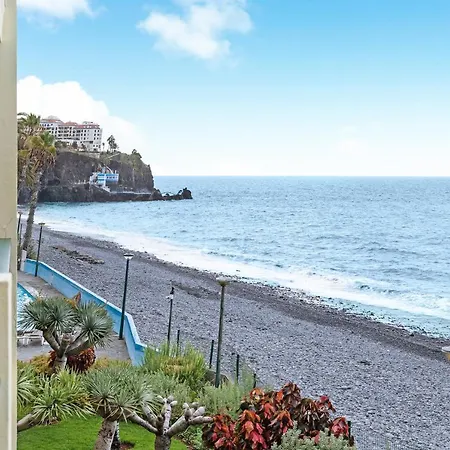 Cosy With Sea View * Funchal (Madeira)