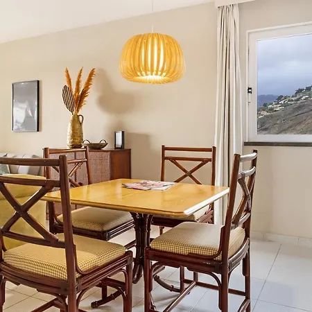 Cosy With Sea View Apartamento